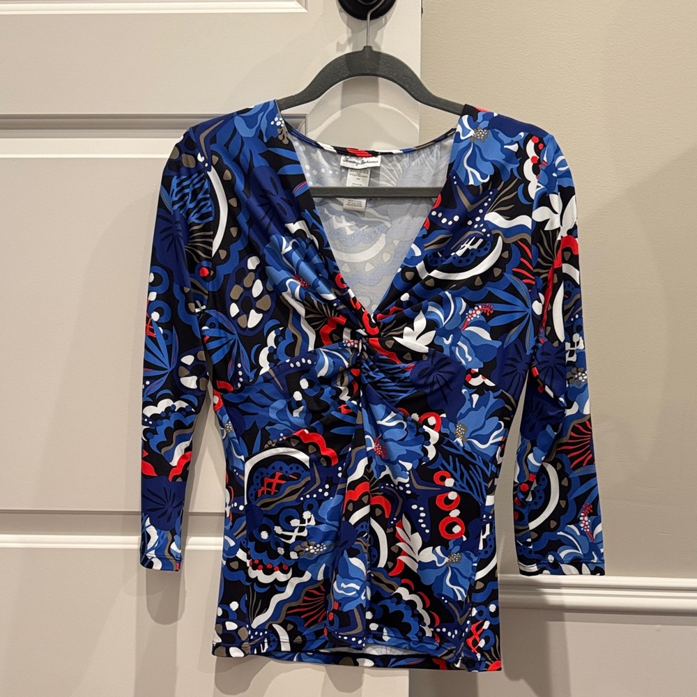 Tommy Bahama Vibrant Blue and Red Patterned Women's Top M